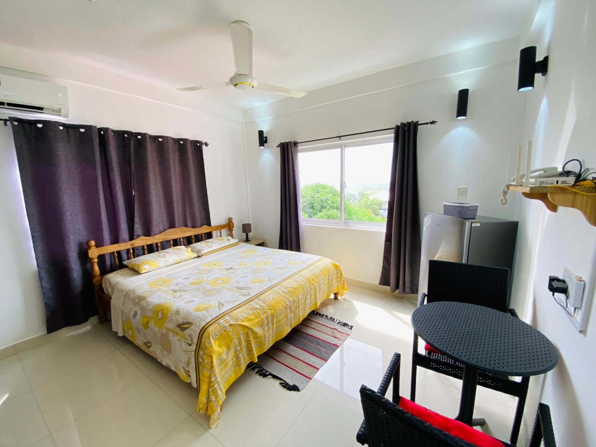 Oceanic View Apartments Beau Vallon  Extérieur photo