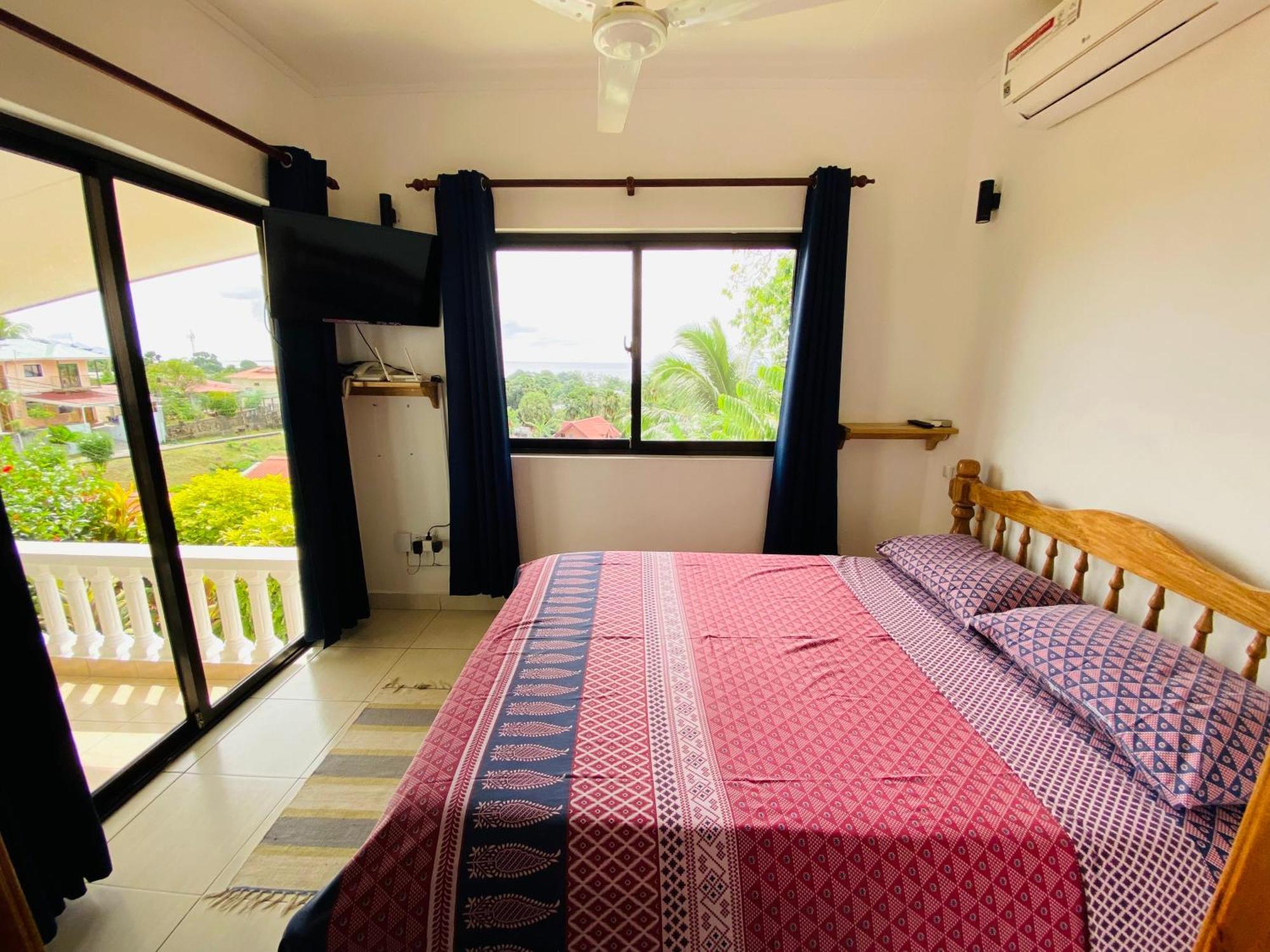 Oceanic View Apartments Beau Vallon  Extérieur photo
