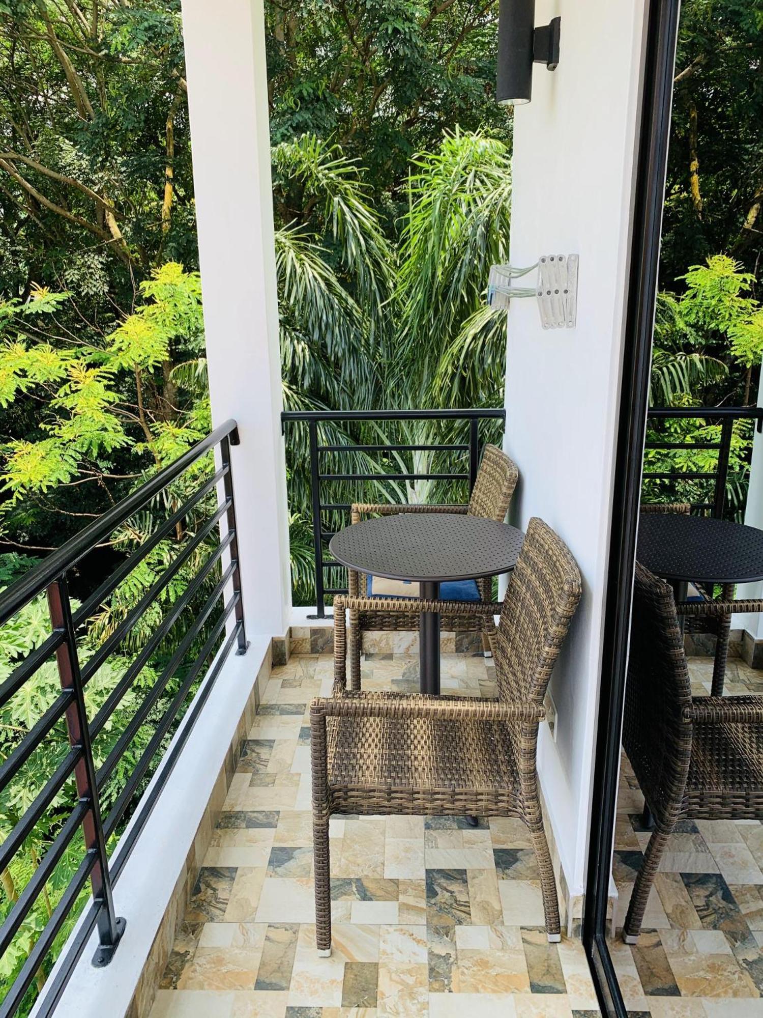 Oceanic View Apartments Beau Vallon  Extérieur photo